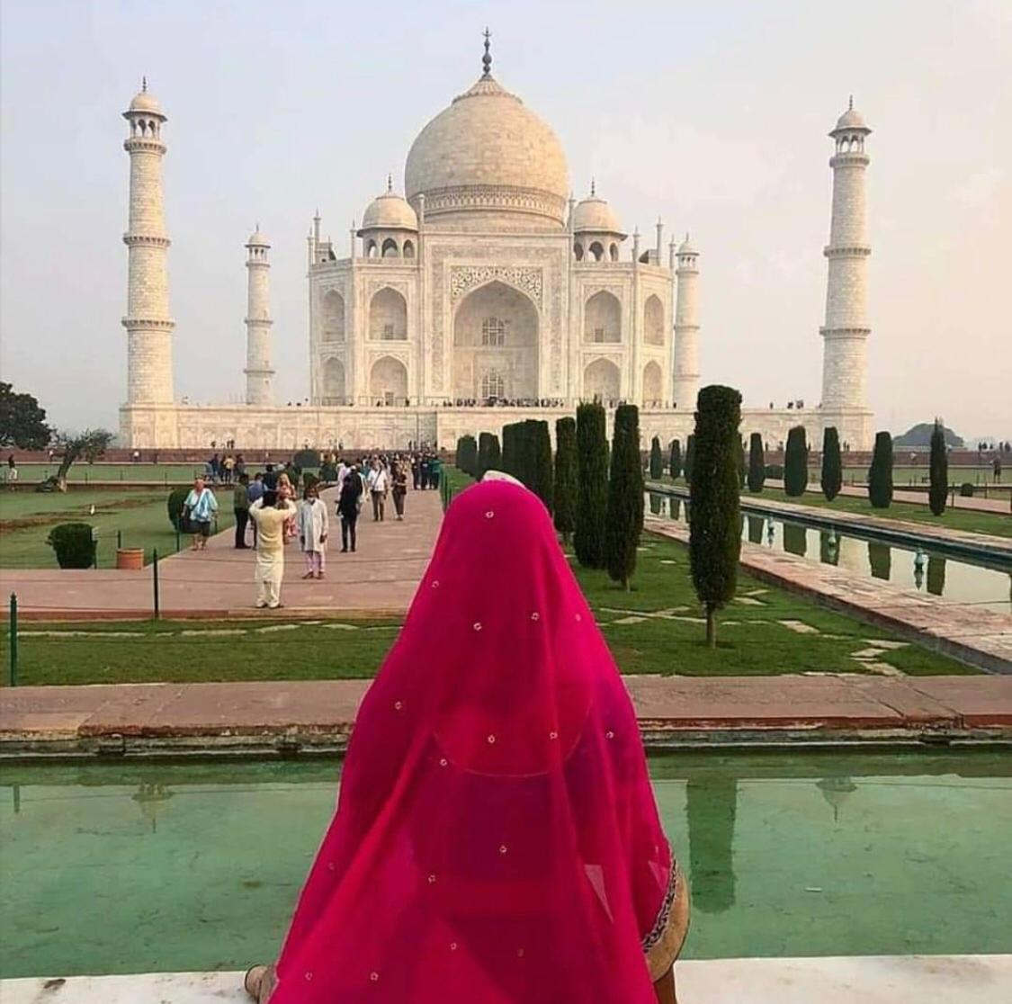 Taj Mahal - Royal Rajasthan tour packages from Delhi by car and driver | Forfaits touristiques du Royal Rajasthan au départ de Delhi en voiture et chauffeur